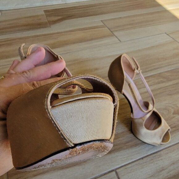 Gucci Beige Satin Strappy Peekaboo Stilettos Pump Shoes Eur. 36.5 - Picture 7 of 15